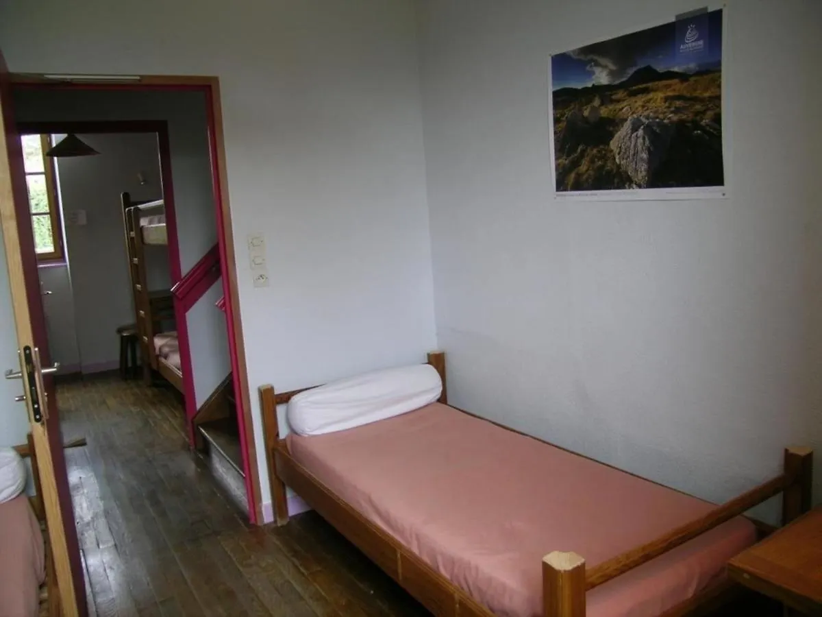 Retraite En Montagne Bourbonnaise: Gite Convivial Pour 14 Pers., Proche Loisirs Et Nature - Fr-1-489-343 La Chabanne 0*,  France